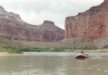 ./photos/gc_river_float/gcfloat_r02_f16.jpg