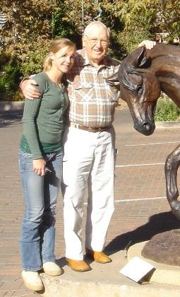 ./photos/pix_dad/dana_and_dad_at_tlaquepaque_2007nov21_510x840.jpg