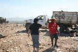 ./photos/pv_mar2009/eliz_provides_water_at_dump.jpg